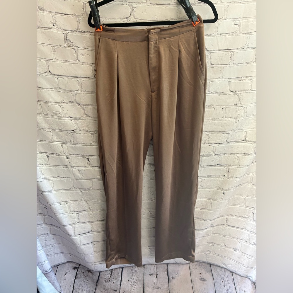 5/$20 Gap Pleated Wide Leg Satin Pants Sz 10 Metallic Brown Corpcore AS IS READ
